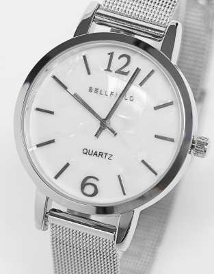 bellfield - silverfärgad klocka med armband i minimalistisk mesh