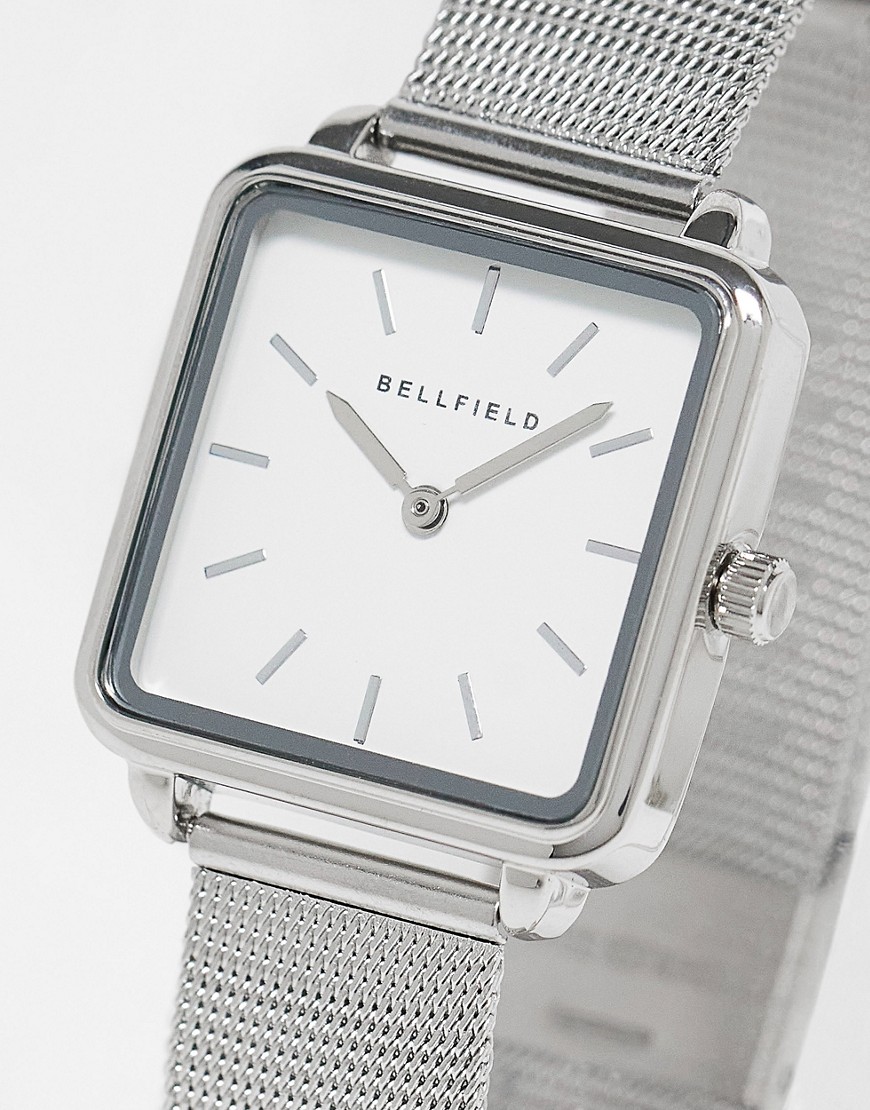 bellfield - silverfärgad, minimalistisk klocka med fyrkantigt ur och mesharmband