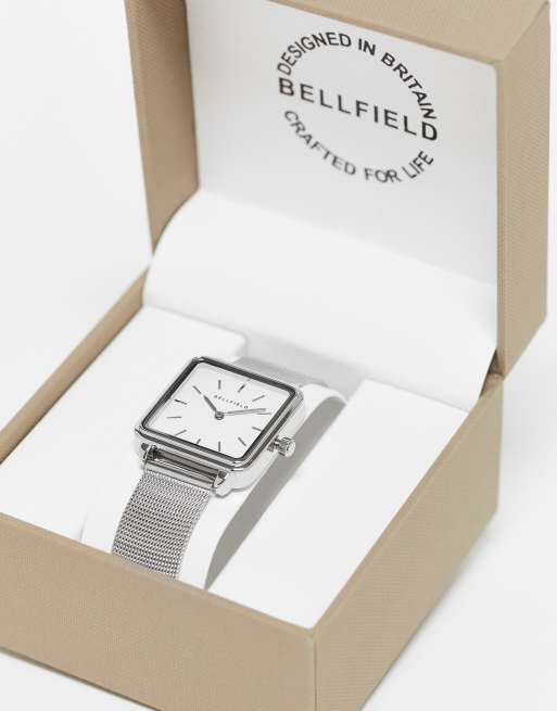 Bellfield – Silverfärgad, minimalistisk klocka med fyrkantigt ur och mesharmband, 4 av 4