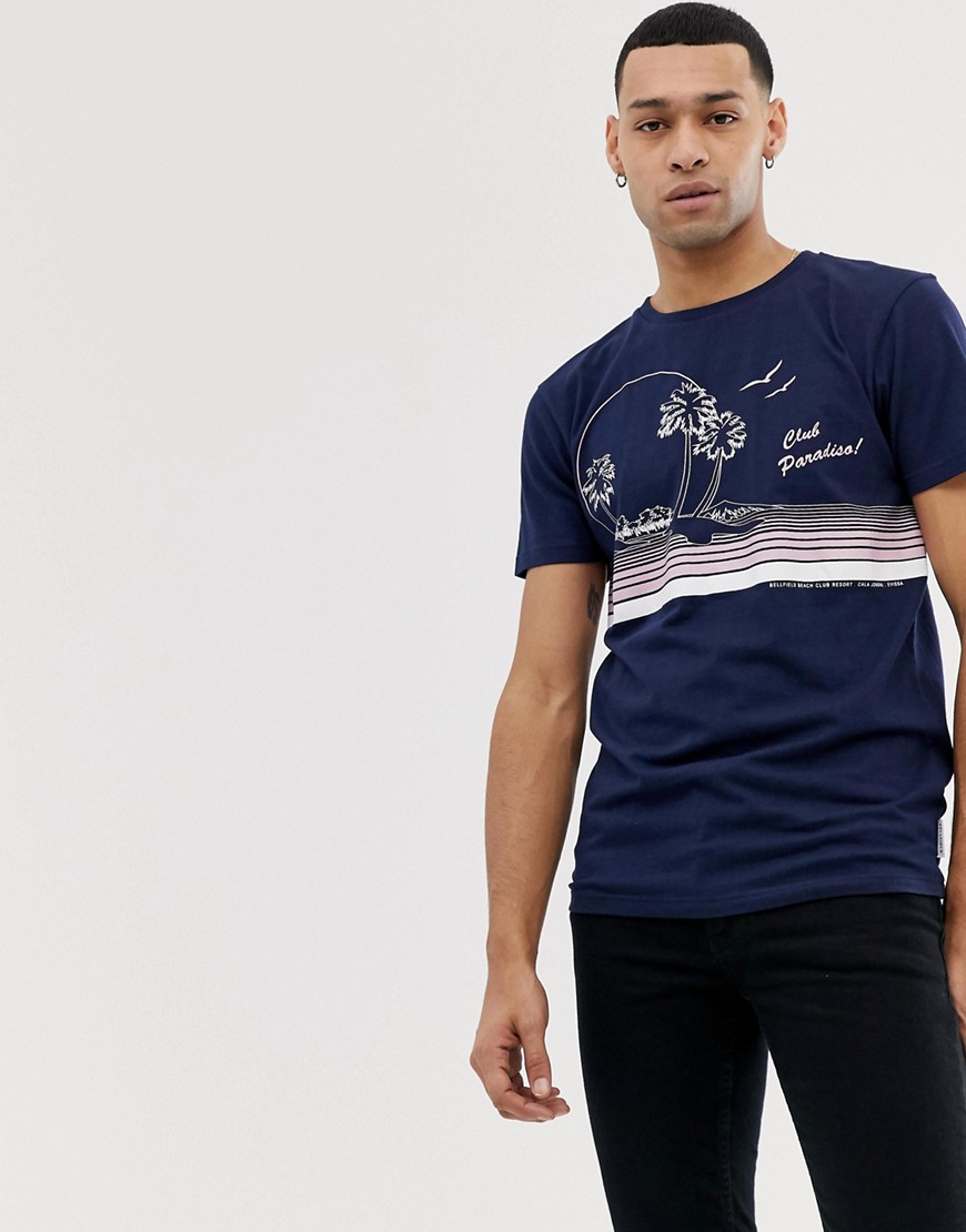 Bellfield - T-shirt blu con stampa vintage con palme-Navy