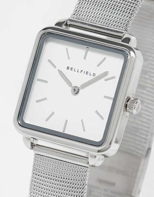 Bellfield – Zegarek z kwadratową tarczą na bransolecie z minimalistycznej siateczki w kolorze srebra