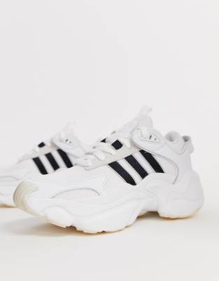 magmur runner adidas