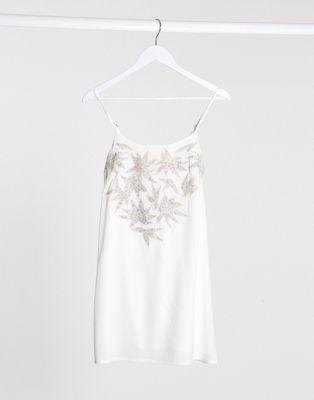 фото Белое платье мини raga-белый