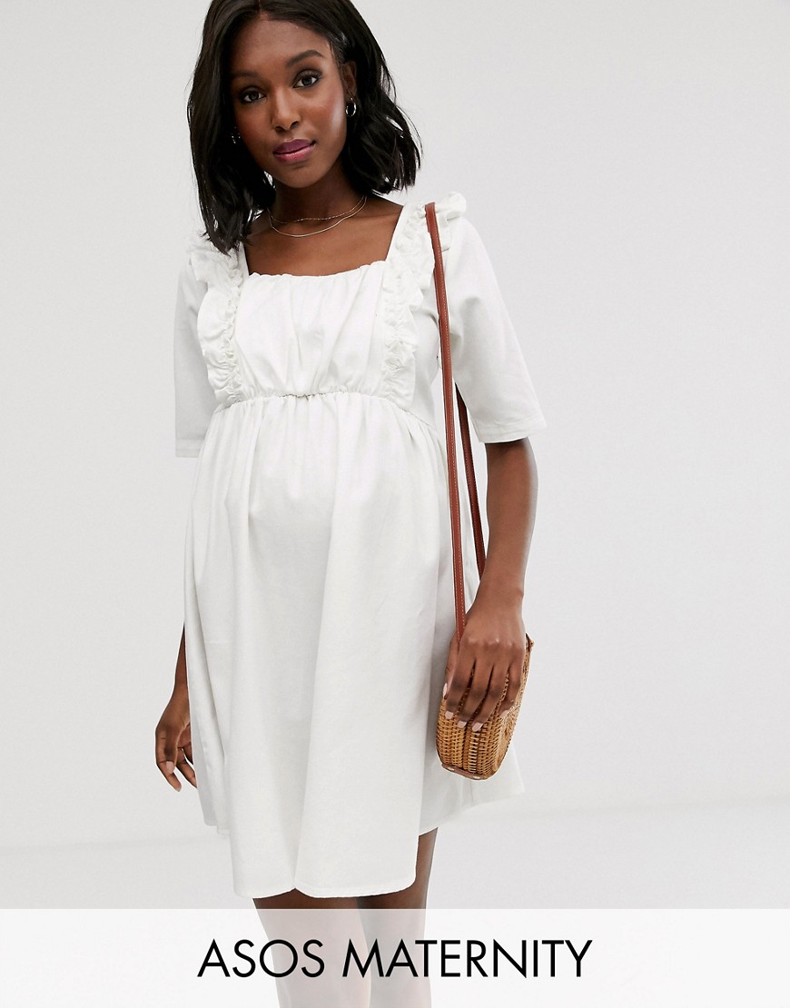 фото Белое свободное джинсовое платье с оборками asos design maternity-белый asos maternity