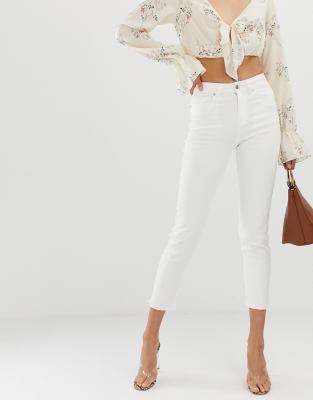 White jeans. Белые джинсы женские. Белые джинсы с завышенной талией. Белые джинсы с высокой талией. Белые укороченные джинсы.