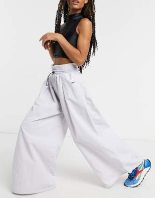Reebok брюки Wor MYT wide Leg pa Black