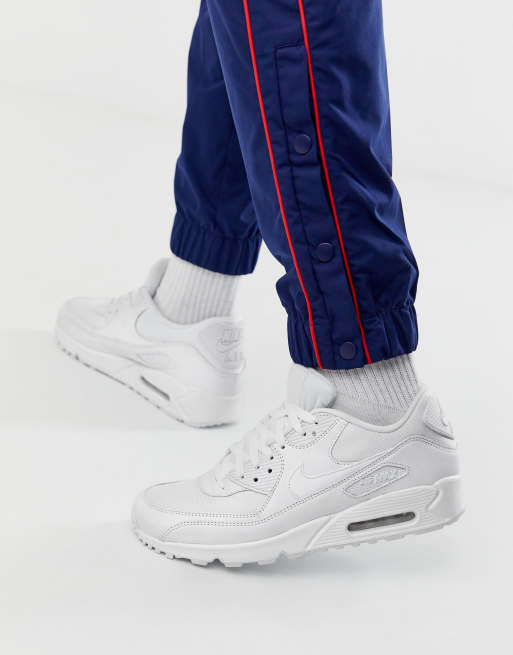 Кроссовки nike белые фото