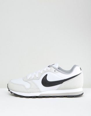 Белые кроссовки Nike MD Runner | ASOS