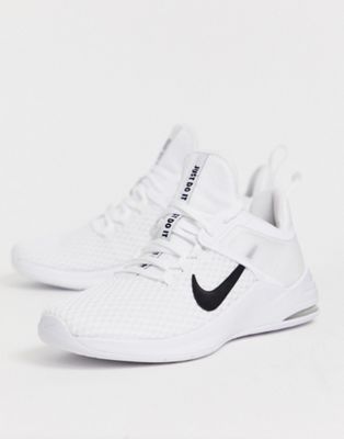 Белые кроссовки Nike Training Air Max Bella | ASOS