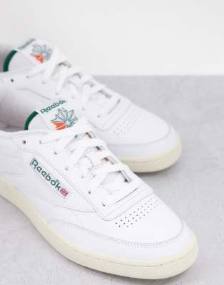 фото Белые кроссовки с махровой отделкой reebok classics club c-белый