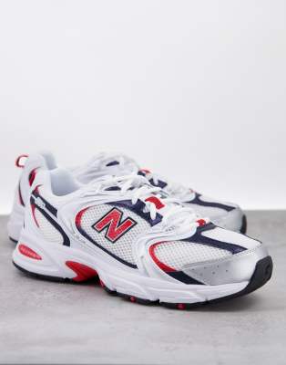 фото Белые с красной отделкой кроссовки new balance 530-белый