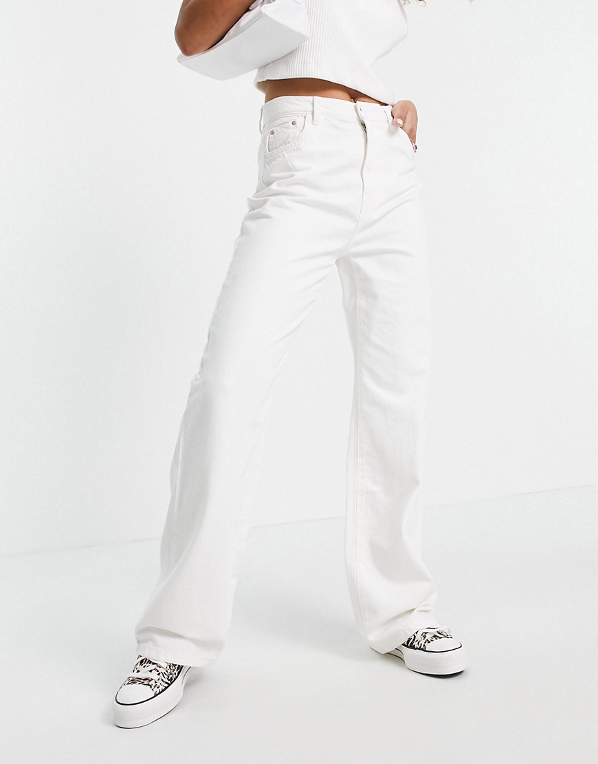 фото Белые широкие брюки из твила в винтажном стиле с мужским силуэтом bershka-белый
