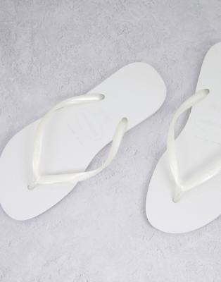   Asos Белые шлепанцы с узкими ремешками Havaianas-Белый