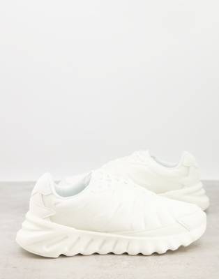 Белые уплотненные кроссовки с резиновыми вставками ASOS DESIGN