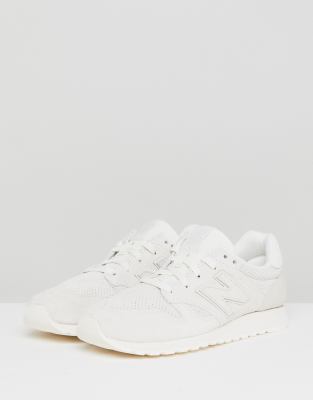 nb 520 white