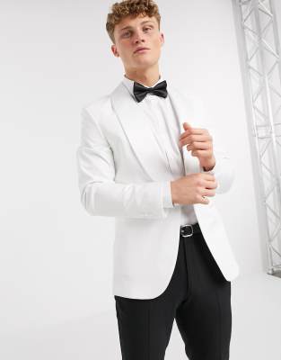 фото Белый смокинг с атласными лацканами наклонной формы jack & jones premium