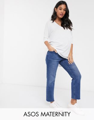 фото Белый топ oversized c v-образным вырезом и драпировкой asos design maternity asos maternity