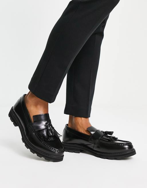 Ben Sherman chunky tassel loafers in black leather | ASOS