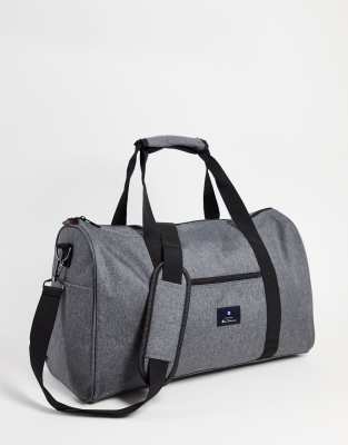 grey holdall bag