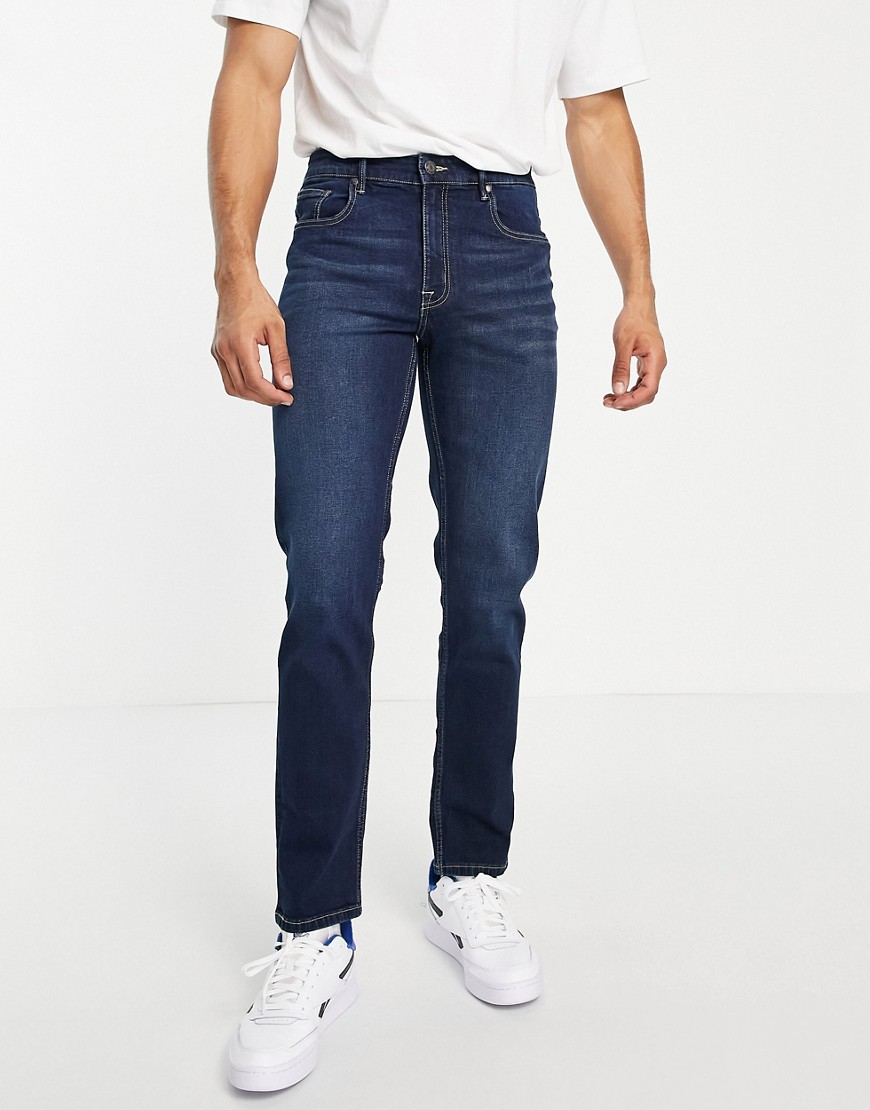 Ben Sherman – Jeans mit geradem Schnitt in Rinse-Waschung-Blau