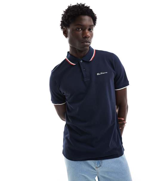 Ben Sherman – Polohemd in dunklem Marineblau mit zwei Zierstreifen - view 1