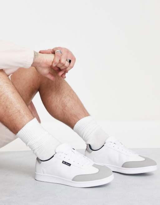 Ben Sherman - Sneakers met brede pasvorm en veters in contrasterend wit en grijs