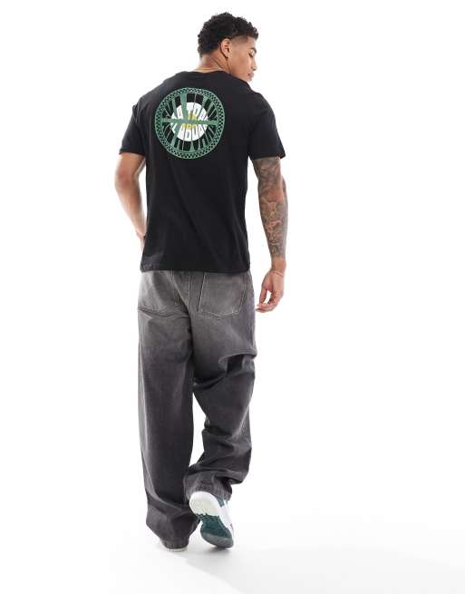 Ben Sherman – T-Shirt in Schwarz mit „All Aboard“-Rückenprint, 3 von 4