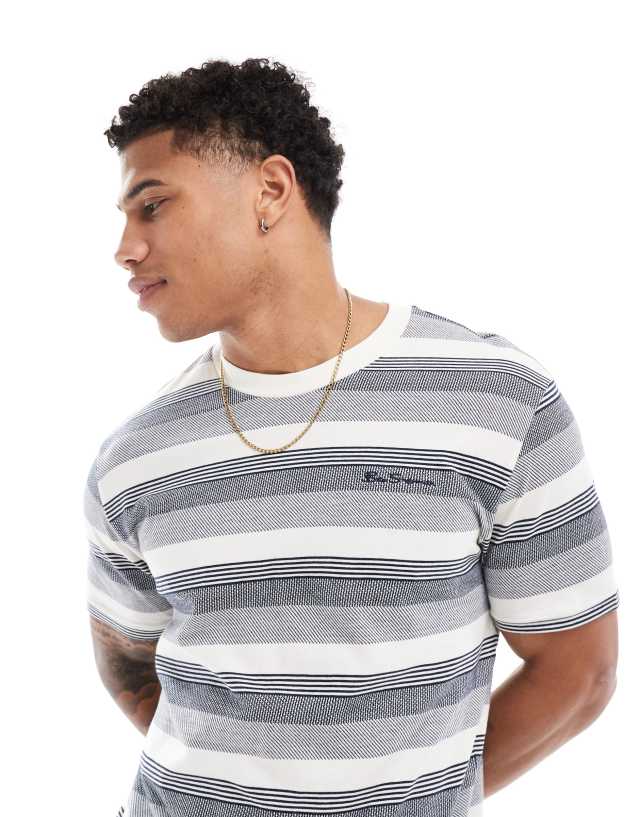 Ben Sherman - textured stripe tee in off white