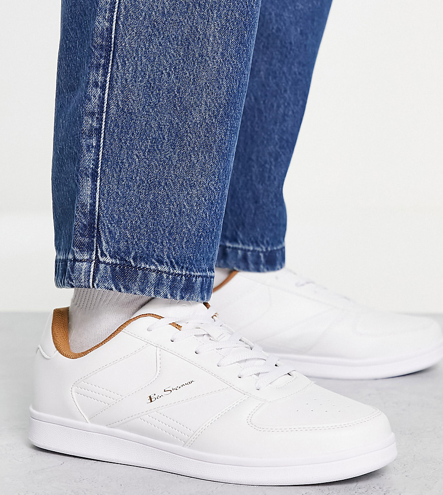 Ben Sherman Wide Fit Minimal Lace Up Sneakers In White And Beige