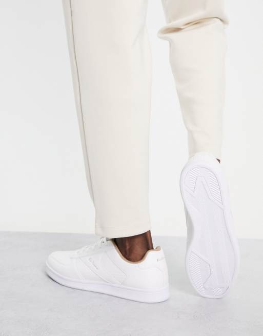 Ben Sherman wide fit minimal lace up sneakers in white and beige, 2 of 4