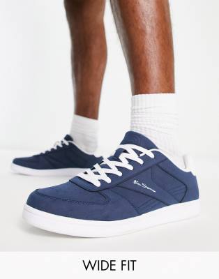 Ben Sherman wide fit minimal lace up sneakers in white with navy lining