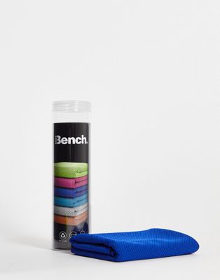 Bench cooling towel in blue