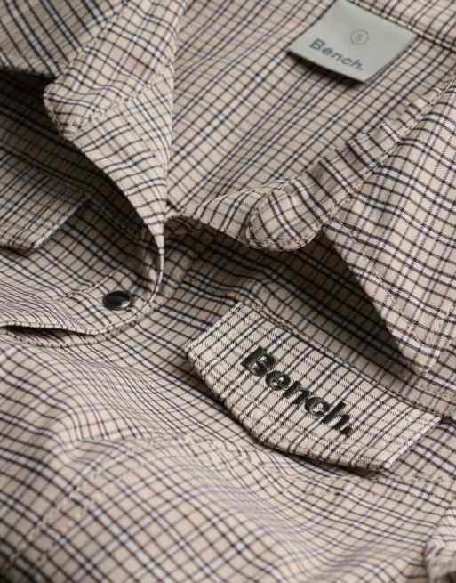 Bench. x Superdry & Co – Figurbetontes, kurzärmliges Hemd in Light Moody/Ardwick Green kariert, 5 von 7