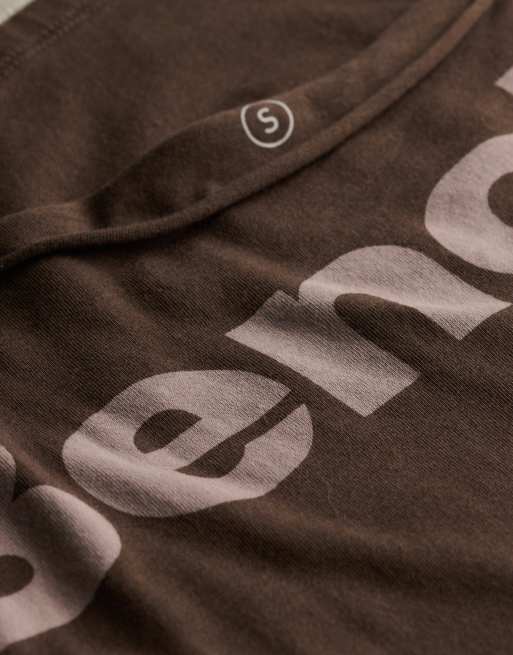 Bench. x Superdry & Co – Figurbetontes, langärmliges Oberteil in Chocolate Chip/Moonbeam mit Lagendesign, 2 von 6