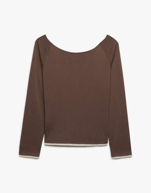 Bench. x Superdry & Co – Figurbetontes, langärmliges Oberteil in Chocolate Chip/Moonbeam mit Lagendesign, 6 von 6