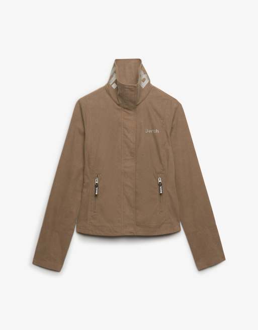 Bench. x Superdry & Co – Hochgeschlossene, samtige Jacke in Chocolate Chip/Moonmist, 5 von 5