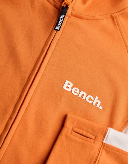 Bench. x Superdry & Co – Hochgeschlossenes Trainingsoberteil in Jaffa Orange/Weiß mit Kontrastdesign, 2 von 5