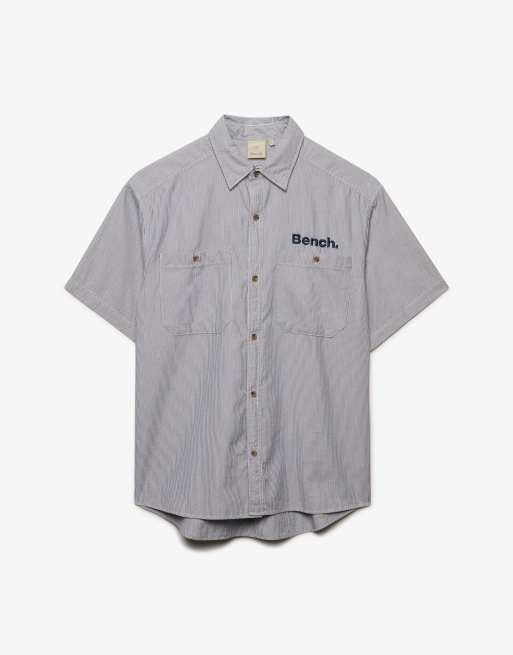 Bench. x Superdry & Co – Mechanic – Kastiges, kurzärmliges Hemd mit Nadelstreifen, 2 von 4