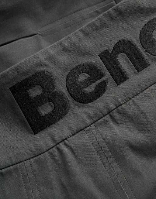 Bench x Superdry & Co - Mini-jupe plissée en sergé à logo - Anthracite et noir, 2 de 6