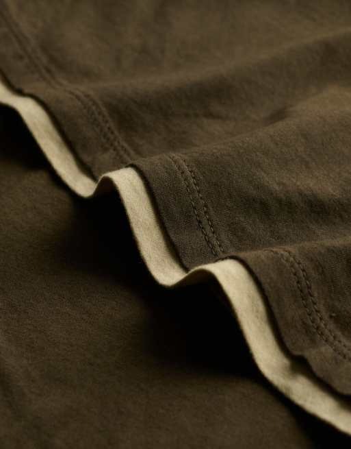 Bench x Superdry & Co - Top ajusté effet superposé à manches longues - Olive noire/clair de lune, 2 de 6
