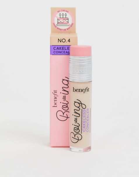 Benefit – Boi-ing Cakeless – Mocno kryjący korektor do twarzy - view 1