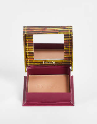 Benefit Cosmetics Hoola Matte Bronzer-brown