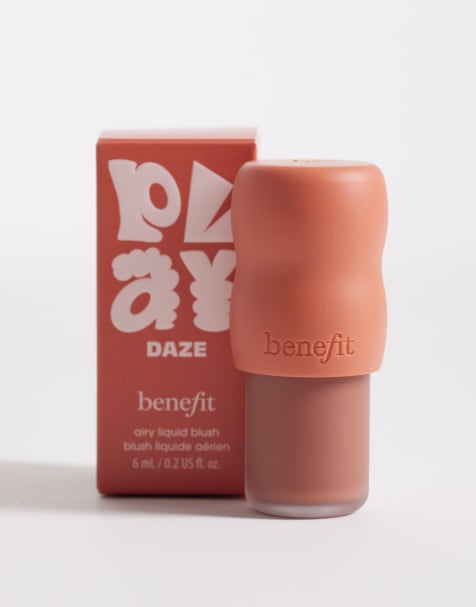 Benefit Play Daze natural-matte liquid blush - starlaa - view 1