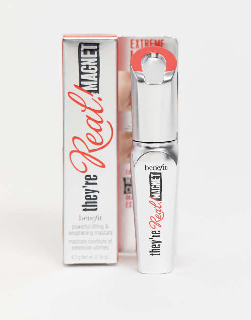 Benefit They're Real Magnet Extreme Lengthening and Lifting Mini Mascara, 4 of 4