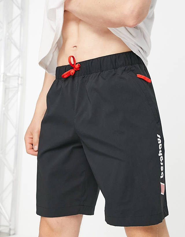 Berghaus - attenders shorts in black