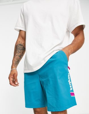 mooi Kreunt plakboek Berghaus Attenders shorts in green | ASOS