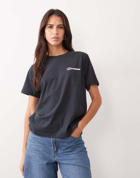 Berghaus Classic logo t-shirt in black - view 1