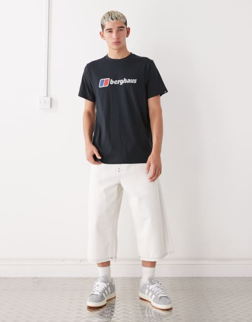Berghaus – Classic – T-Shirt in Schwarz mit großem Logo, 2 von 5