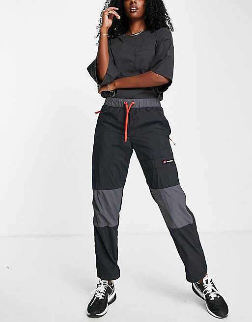  Berghaus Co-ord wind trousers in black 