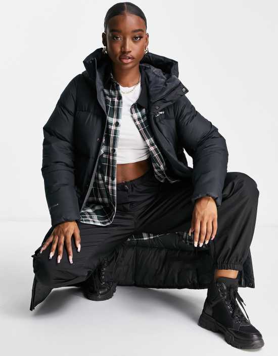 https://images.asos-media.com/products/berghaus-combust-reflect-long-jacket-in-black/24189921-3?$n_550w$&wid=550&fit=constrain